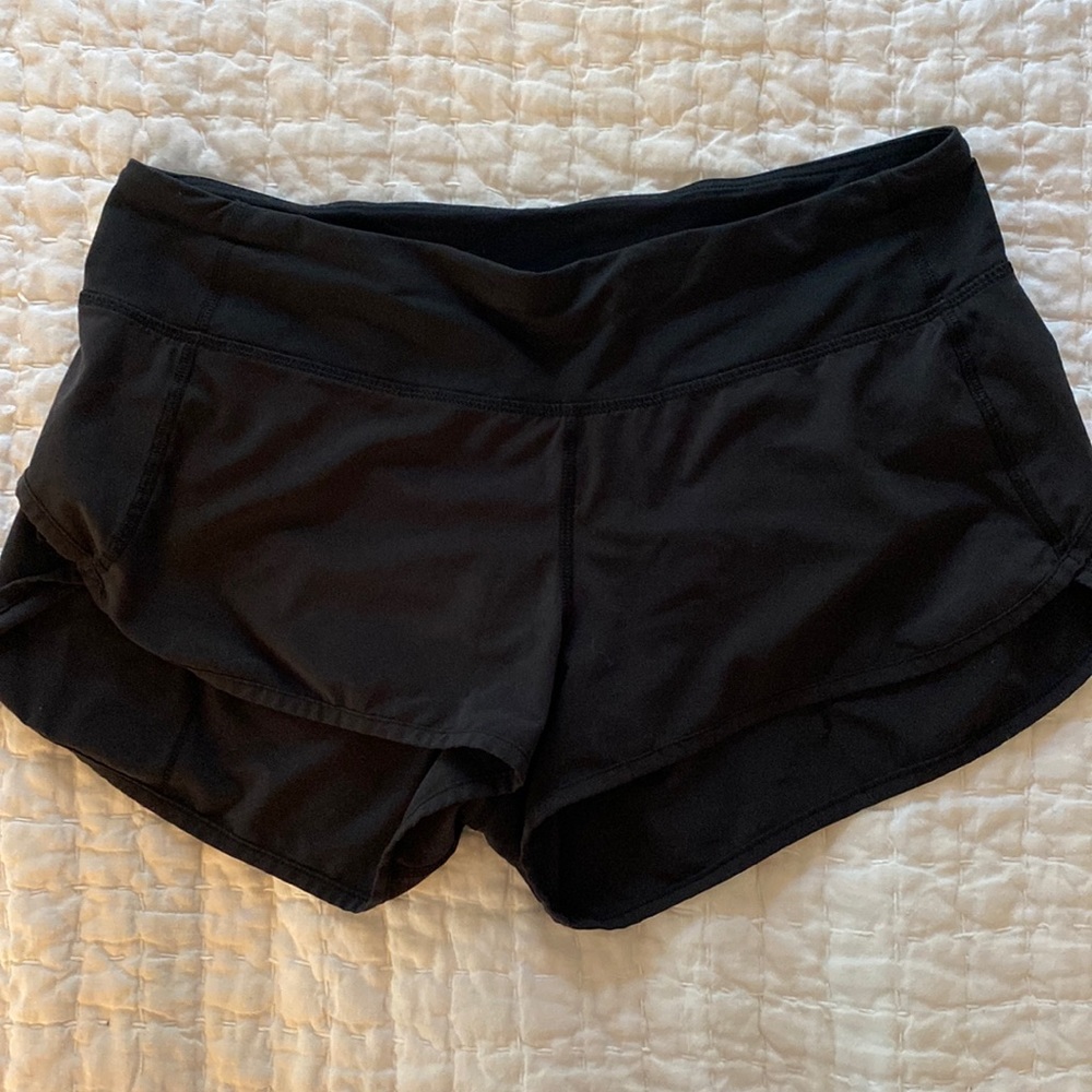 Lululemon low rise speed up short